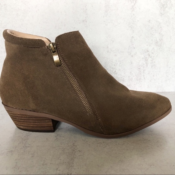 Brown Ankle Boots - Picture 1 of 12